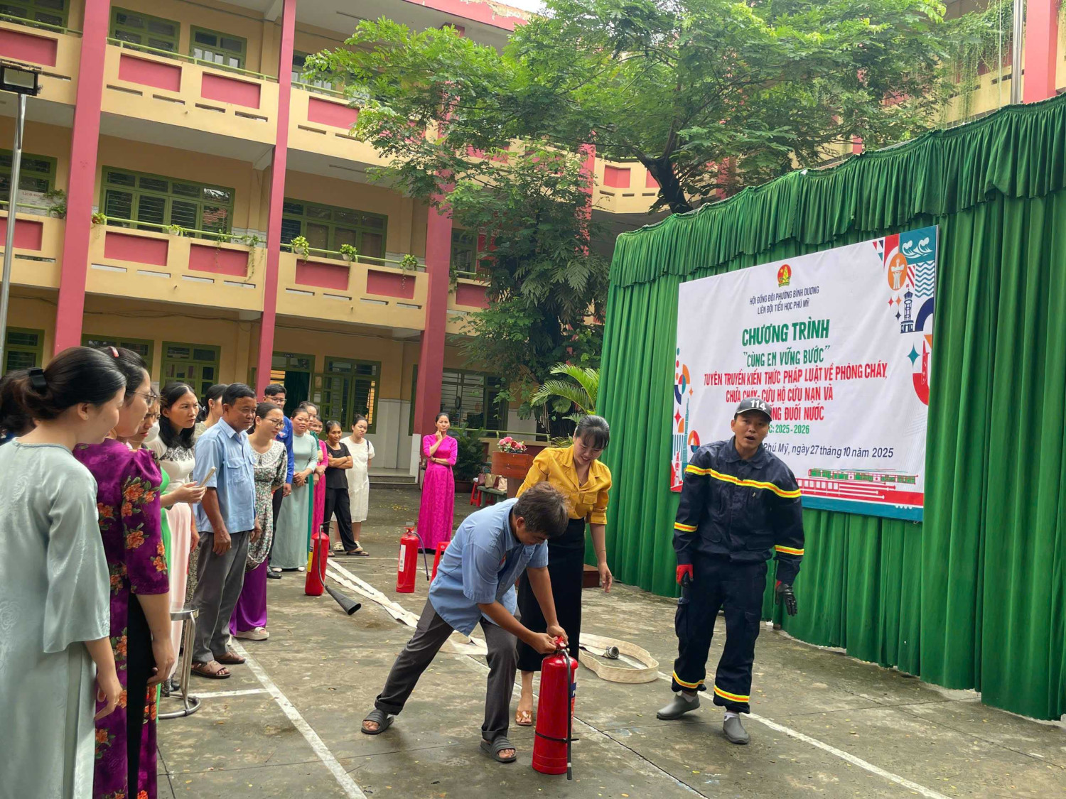 8 45139343011214573133