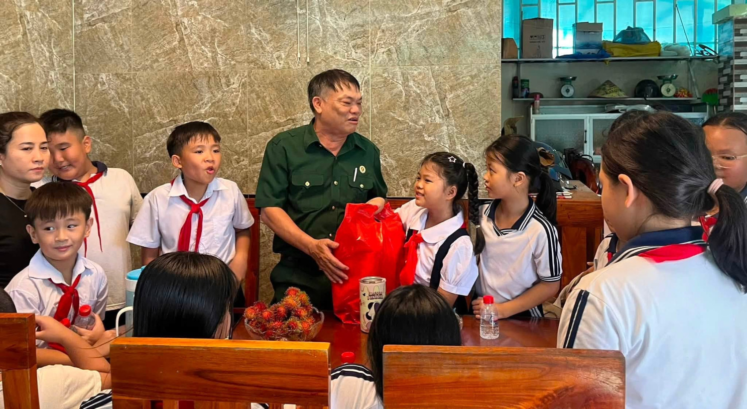 Uống nước nhớ nguồn Kỷ niệm 79 năm ngày Thương binh Liệt sĩ 27/7